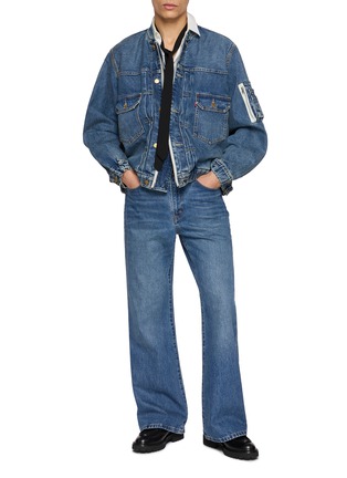 Figure View - Click To Enlarge - SACAI - X Levi’s Flared Medium Wash Jeans
