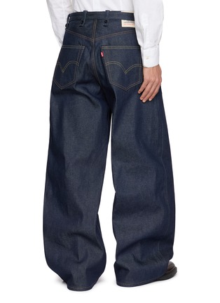 Back View - Click To Enlarge - SACAI - X Levi’s Straight Leg Dark Wash Jeans