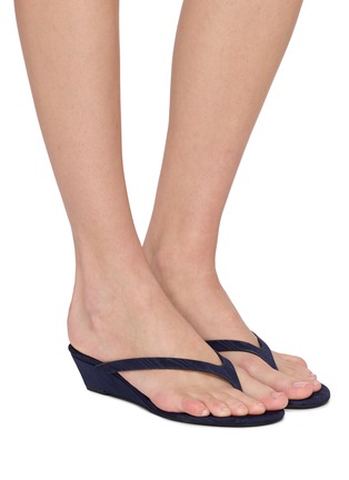 Figure View - Click To Enlarge - CHRISTOPHER ESBER - Scala Moiré Wedge
