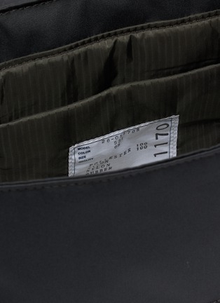 Detail View - Click To Enlarge - SACAI - Pocket Shoulder Bag