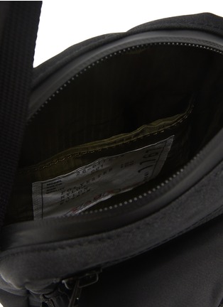 Detail View - Click To Enlarge - SACAI - Pocket Pouch Bag