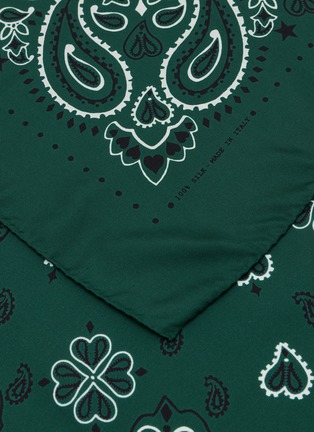 Detail View - Click To Enlarge - CALL IT BY YOUR NAME - Large Étoile Silk Bandana