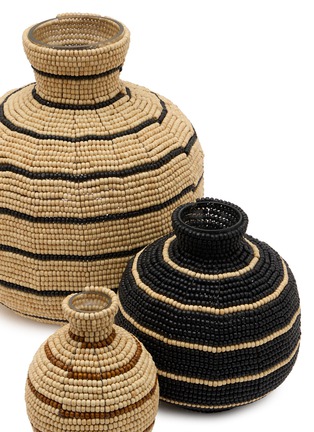 Detail View - Click To Enlarge - CHEHOMA - Kenya Bottles — Set Of 3