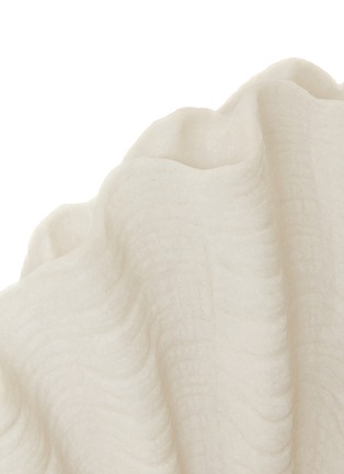 Detail View - Click To Enlarge - CHEHOMA - Standing Shell Table Lamp
