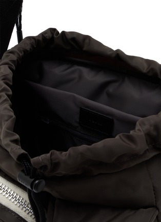 Detail View - Click To Enlarge - SACAI - Utilirt Nylon Shoulder Bag
