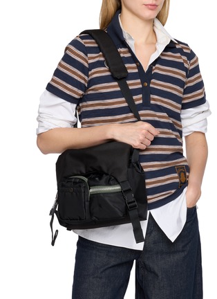 Figure View - Click To Enlarge - SACAI - Utility Shoulder Bag