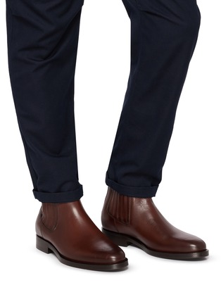 Figure View - Click To Enlarge - BRUNELLO CUCINELLI - Leather Chelsea Boots