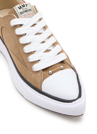 Detail View - Click To Enlarge - BONBOM - x MMY Yucca Suede Men's Sneakers