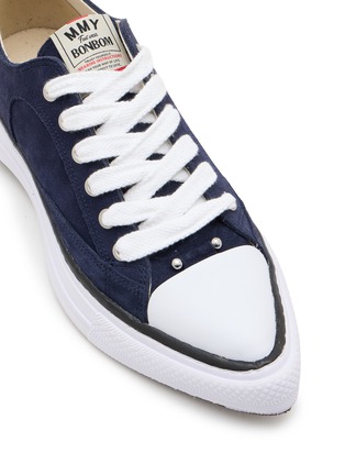 Detail View - Click To Enlarge - BONBOM - x MMY Yucca Suede Men's Sneakers
