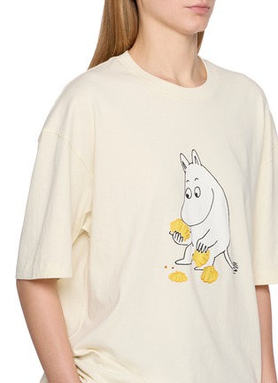  - MO&CO. - X MOOMIN Graphic T-Shirt