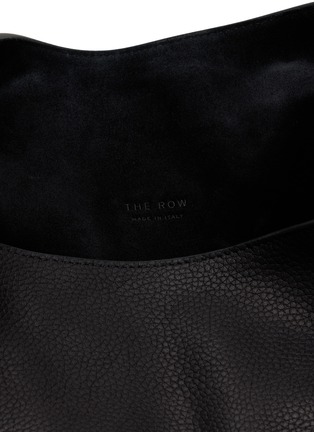 Detail View - Click To Enlarge - THE ROW - Ian Leather Shoulder Bag