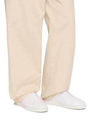 Figure View - Click To Enlarge - MAGNANNI - Laceless Leather Slip-On Men's Sneakers