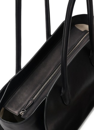 Detail View - Click To Enlarge - THE ROW - Marlo 14 Leather Tote Bag