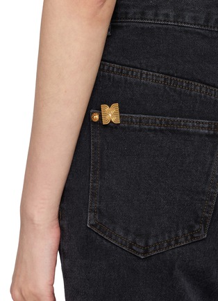  - EENK - Flared Slit Denim Jeans