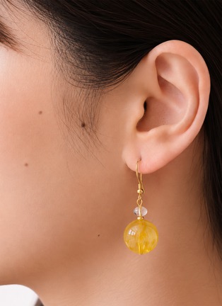 Detail View - Click To Enlarge - HEALORA - Sunlit Gold Golden Rutilated Quartz Earrings
