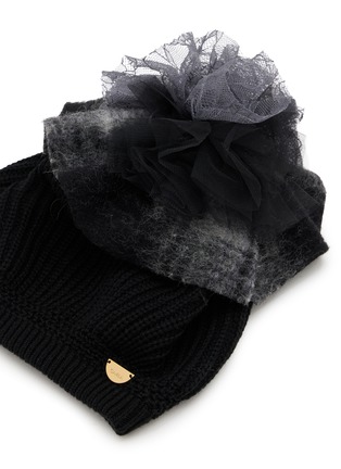 Detail View - Click To Enlarge - CA4LA - Ballon Tulle Trim Knit Beanie