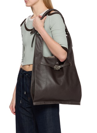 Front View - Click To Enlarge - BEAUTIFUL PEOPLE - Extra Large Bandage Handle Shrink Leather Market Bag