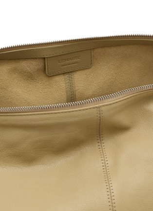 Detail View - Click To Enlarge - LEMAIRE - Quiver Clip Leather Bag