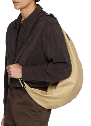 Figure View - Click To Enlarge - LEMAIRE - Quiver Clip Leather Bag