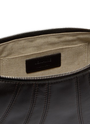 Detail View - Click To Enlarge - LEMAIRE - Small Croissant Leather Bag