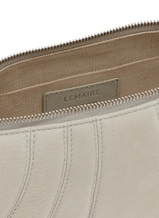 Detail View - Click To Enlarge - LEMAIRE - Small Croissant Leather Bag