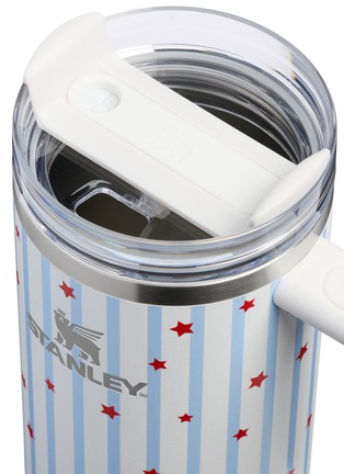 Detail View - Click To Enlarge - STANLEY - The Quencher H2.0 FlowState™ Tumbler 30oz — Blue Starry Stripes