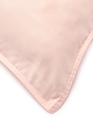 Detail View - Click To Enlarge - LAMEIRINHO - X Lane Crawford Pillow Case Set — Peach