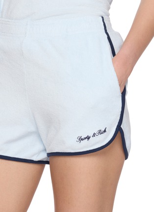  - SPORTY & RICH - Signature Logo Contrast Trim Cotton Terry Shorts