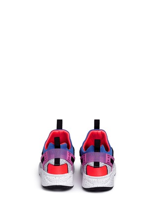 Back View - Click To Enlarge - NIKE - 'Nike Air Huarache Utility' sneakers