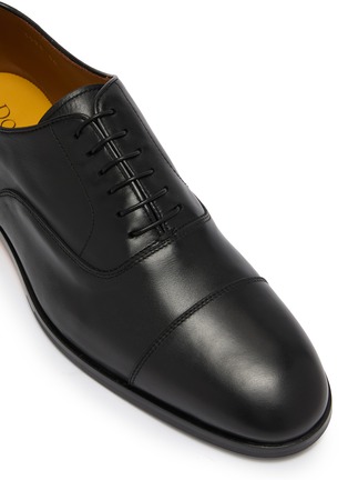 Detail View - Click To Enlarge - DOUCAL'S - Cap-Toe Leather Oxford Shoes