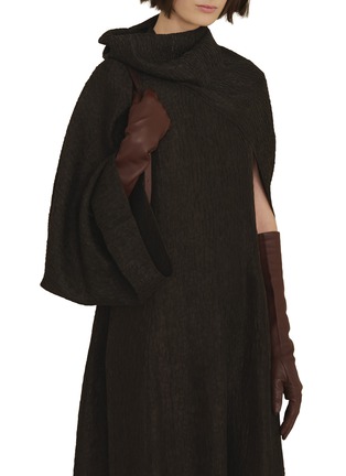  - CORTANA - Attached Stole With Anhelo Sleeves