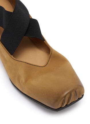 Detail View - Click To Enlarge - UMA WANG - Crisscross Elastic Band Leather Ballet Flats