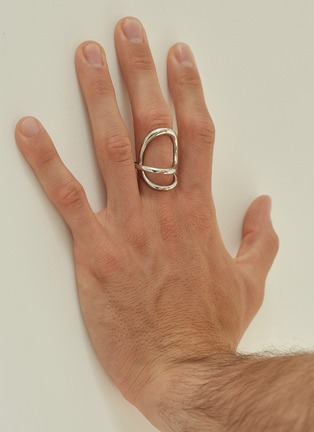  - CHARLOTTE CHESNAIS - Ribbon Sterling Silver Ring — EU 49