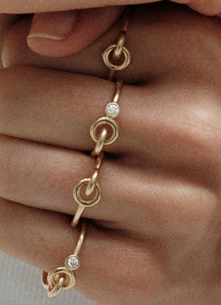 Detail View - Click To Enlarge - CHARLOTTE CHESNAIS - Twin 18K Gold Diamond Ring — EU 53