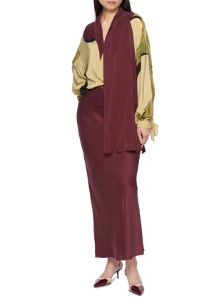 Figure View - Click To Enlarge - YANGKEHAN - Scarf Neck Printed Drape Silk Shirt