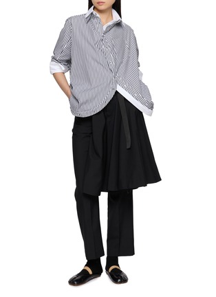 Figure View - Click To Enlarge - ANREALAGE - Striped Asymmetrical Curved Hem Shirt