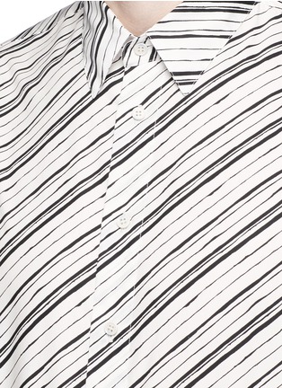 Detail View - Click To Enlarge - - - Diagonal stripe cotton poplin shirt