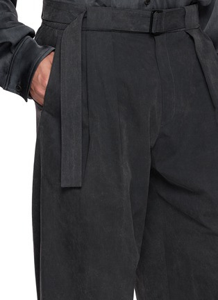  - JUUN.J - Belted Pleated Wide Leg pants