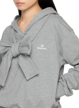  - SHUSHU/TONG - Bow Detail Oversized Hoodie