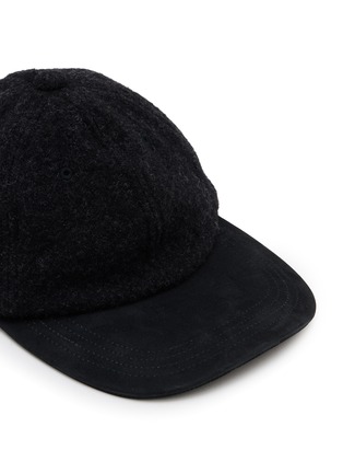 Detail View - Click To Enlarge - COMME DES GARÇONS HOMME - Wool Herringbone Suede Brim Baseball Cap