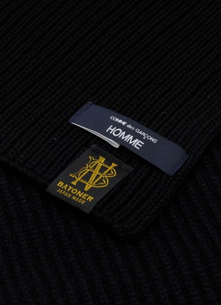 Detail View - Click To Enlarge - COMME DES GARÇONS HOMME - x Batoner Wool Full Cardigan Scarf