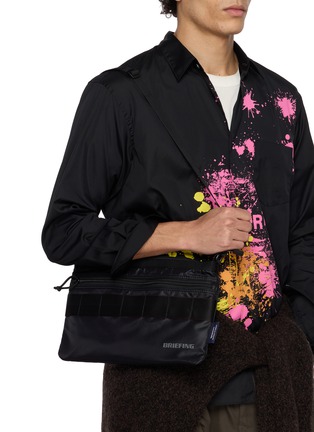 Figure View - Click To Enlarge - COMME DES GARÇONS HOMME - X BRIEFING Check Pattern Nylon Twill Reversible Sacoche Bag