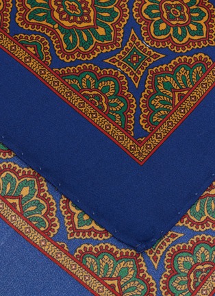 Detail View - Click To Enlarge - STEFANOBIGI MILANO - Printed Silk Pocket Square
