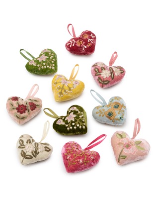 Detail View - Click To Enlarge - ANKE DRECHSEL - Silk Velvet Embroidered Heart Single Ornament