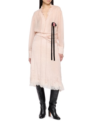 Figure View - Click To Enlarge - ASSIGNMENTS - Turn-Up Waistband Lace Trim Satin Midi Skirt