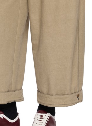  - FAFAMOON - Contrast Stitch Pleated Wide Leg Pants