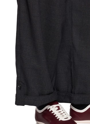  - FAFAMOON - Pleated Cuffed Wide Leg Pants
