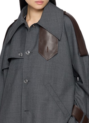  - SONIA CARRASCO - Contrast Detail Cropped Trench Coat