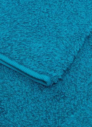 Detail View - Click To Enlarge - HIPPOPOTAMUS - Guest Towel — Caribbean