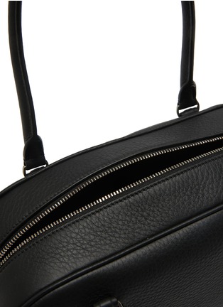 Detail View - Click To Enlarge - THE ROW - India E/W Grained Leather Bag